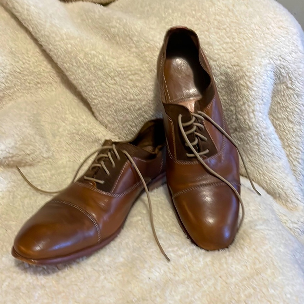 RETAIL $295 H by HUDSON Leather dress Shoes Sz 41